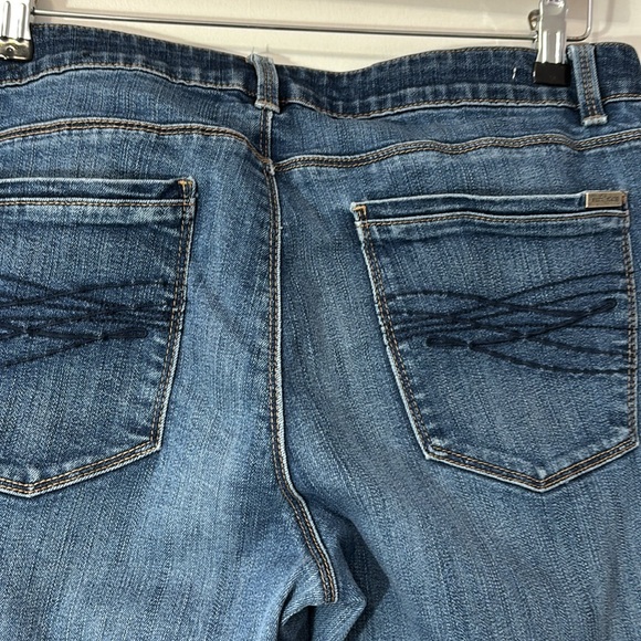 White House Black Market brand jeans Size 12 - Picture 5 of 5